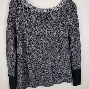 American Eagle Sweater M black white knit top